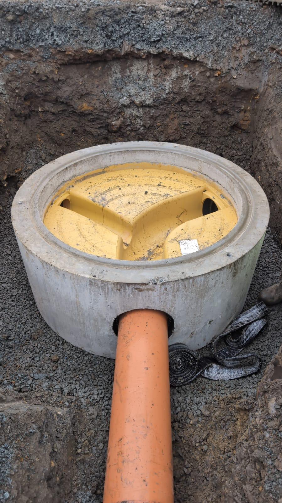 Foul drainage system pipework