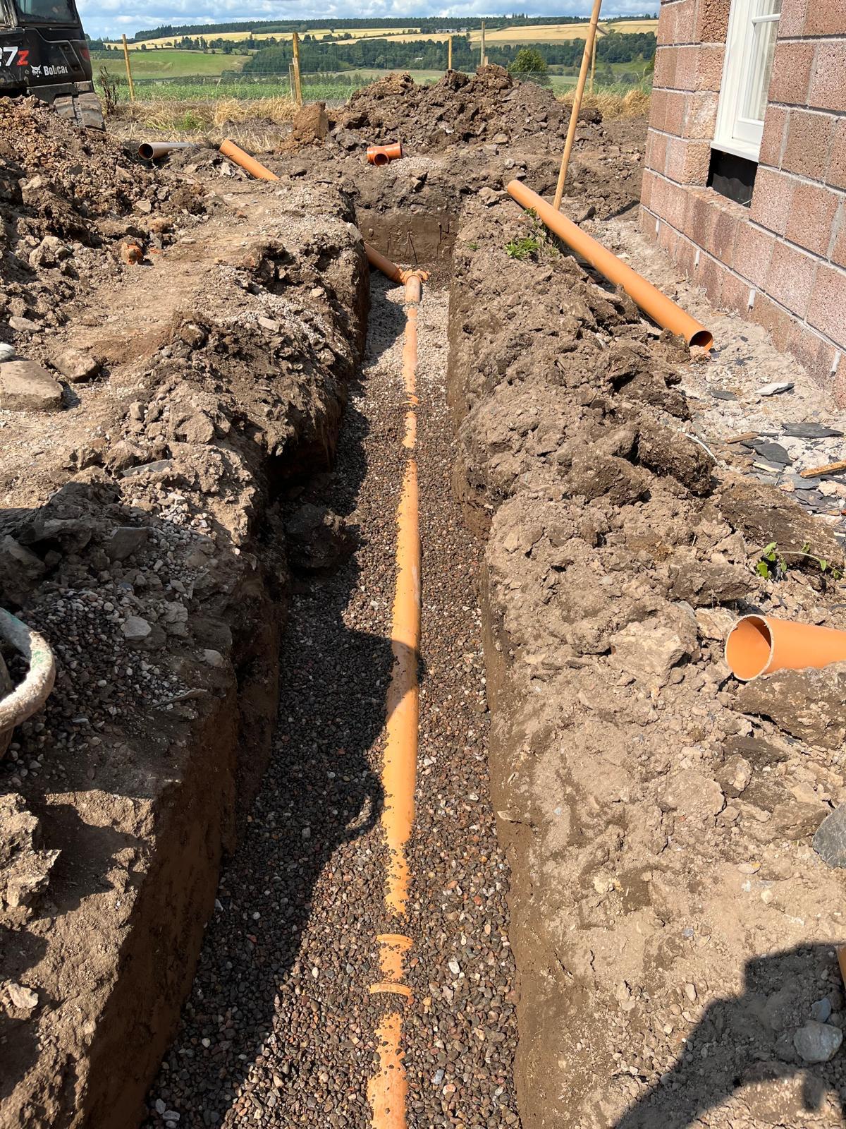 Foul drainage pipe run installation